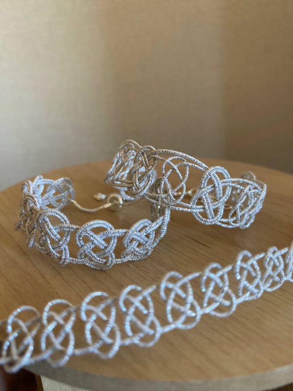 PULSEIRA EM MIZUHIKI 