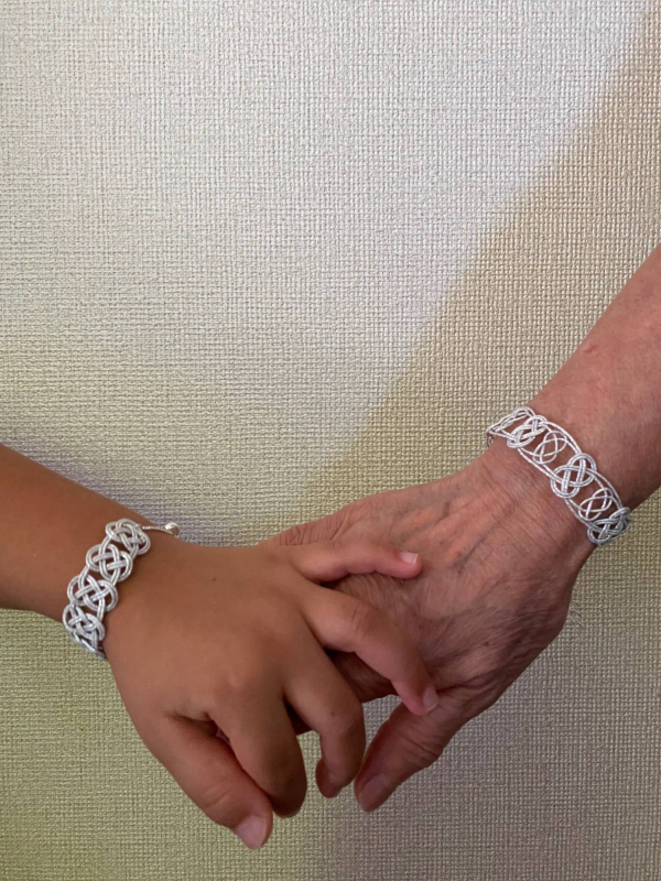 PULSEIRA EM MIZUHIKI 