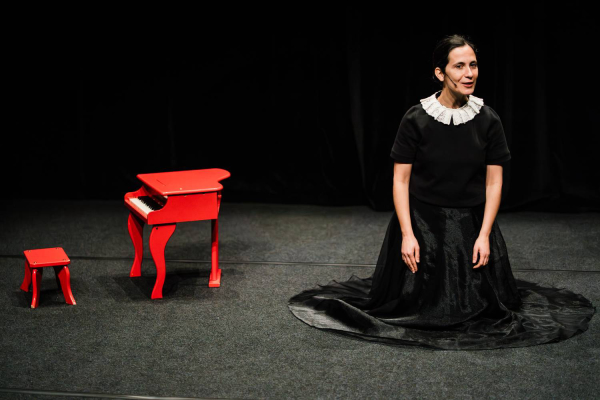 E AS FLORES? | Joana Gama