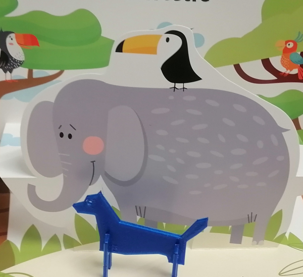 O ELEFANTE E O CÃO, UMA AMIZADE IMPROVÁVEL